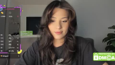 Snapshot of mymelisa chatting on 10.15.25 hey its Mel online show from 10.15.25