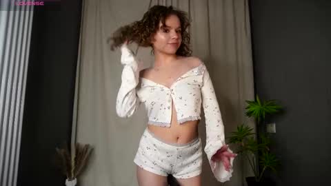 Monique with Curls online show from 03.21.26