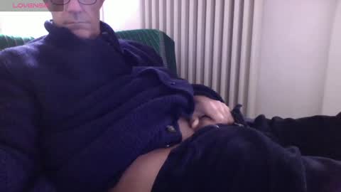 Bi sexy guy lovense hush is on private is open or password show tip if you like. online show from 01.16.25