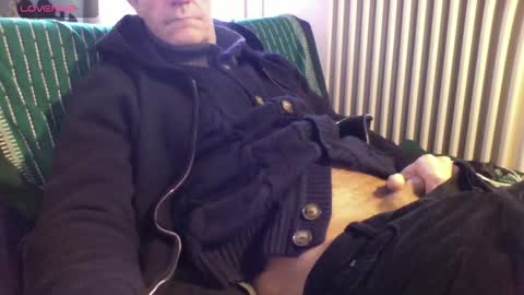 Bi sexy guy lovense hush is on private is open or password show tip if you like. online show from 03.08.26