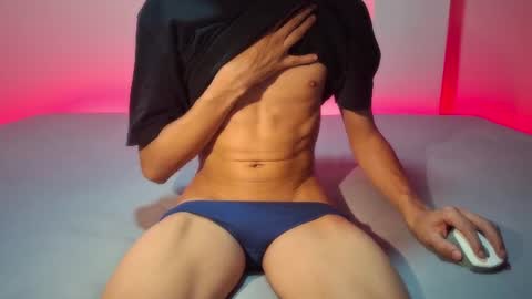 Snapshot of myskinny18 chatting on 07.10.26 ThiagoFirst Time online show from 07.10.26