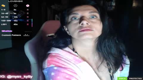 Snapshot of mysskytty chatting on 10.21.25 MyssKytty online show from 10.21.25