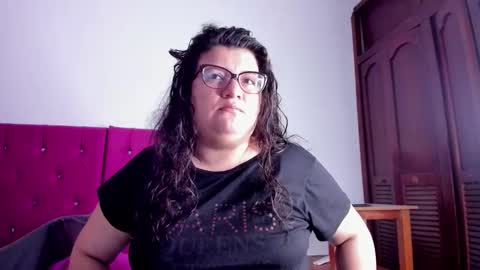 Snapshot of mystery_psique chatting on 10.12.25 mystery_psique online show from 10.12.25