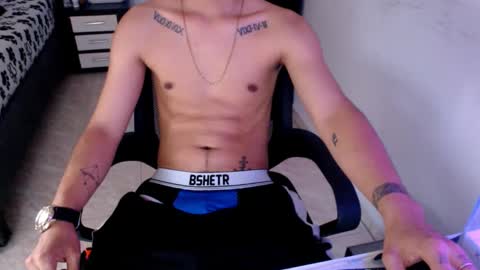mysteryboy_thin16 online show from 02.11.25