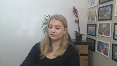 Erica online show from 10.14.25