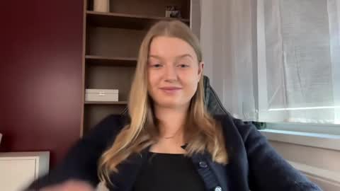 Erica online show from 05.16.26