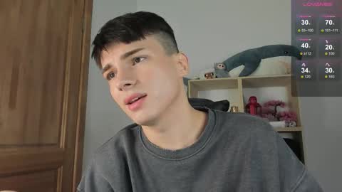 Snapshot of mystic_evan chatting on 11.14.25 Evan Brown online show from 11.14.25