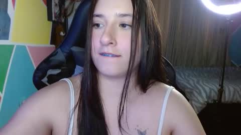 Snapshot of mysticdoll69 chatting on 04.24.26 mysticdoll69 online show from 04.24.26