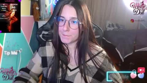 Snapshot of mysticdoll69 chatting on 05.12.26 mysticdoll69 online show from 05.12.26