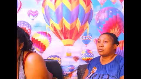 Snapshot of mysticebony18 chatting on 12.15.24 mysticebony18 online show from 12.15.24