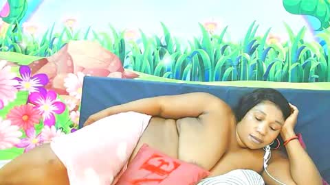 Snapshot of mysticebony18 chatting on 02.03.25 mysticebony18 online show from 02.03.25