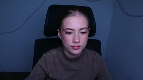 Snapshot of mysticemeli chatting on 09.13.25 Emelie online show from 09.13.25