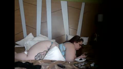 MysticLynn online show from 02.20.25