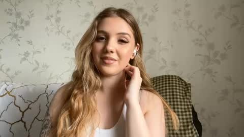 Anna online show from 04.20.26