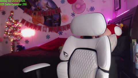 MySweetSofie online show from 12.22.24