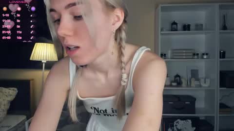 Olivia or just olive online show from 12.22.25