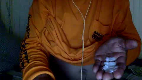 Snapshot of mywi11yisbiggy chatting on 01.31.25 str8 dom alphaAsian Daddy type. sorry not bi or curious but i dont judgediscrimenate. online show from 01.31.25