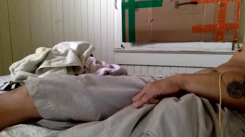 Snapshot of mywi11yisbiggy chatting on 02.23.25 str8 dom alphaAsian Daddy type. sorry not bi or curious but i dont judgediscrimenate. online show from 02.23.25