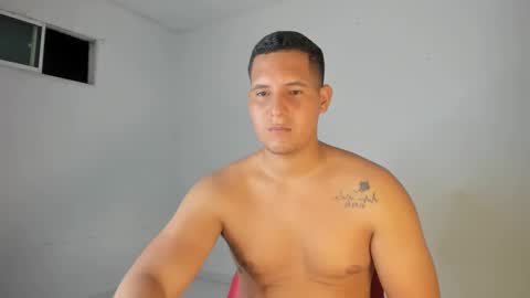 Snapshot of mz_david chatting on 10.19.25 mz_david online show from 10.19.25