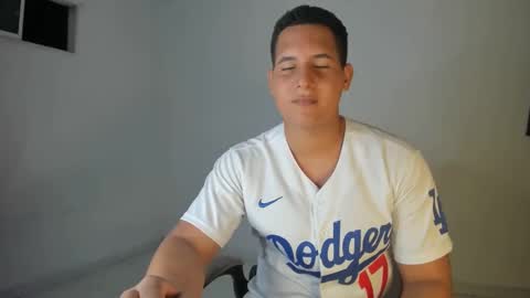 Snapshot of mz_david chatting on 11.02.25 mz_david online show from 11.02.25