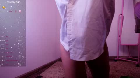 Snapshot of n0_nude chatting on 01.21.25 Eva online show from 01.21.25