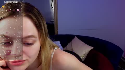 Snapshot of n0_nude chatting on 01.25.25 Eva online show from 01.25.25