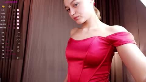 Snapshot of n0_nude chatting on 02.22.25 Eva online show from 02.22.25