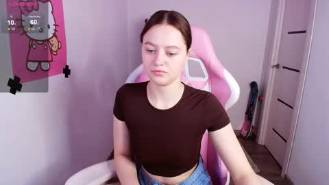 Snapshot of n0_nude chatting on 10.24.25 Eva online show from 10.24.25