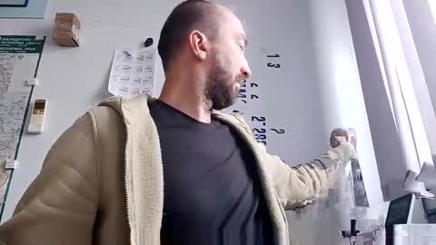 Snapshot of n22day22 chatting on 09.16.25 Mr Bigmagnum online show from 09.16.25