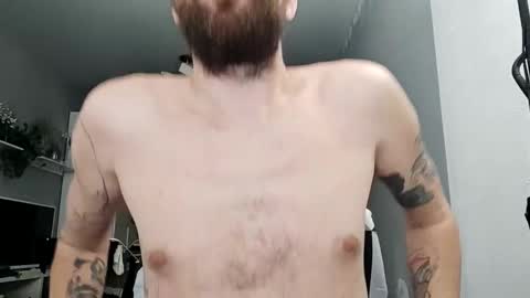 Snapshot of n22day22 chatting on 10.06.25 Mr Bigmagnum online show from 10.06.25