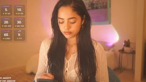 Snapshot of n_o_v_a chatting on 12.07.24 Nova online show from 12.07.24