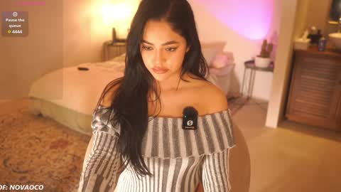 Snapshot of n_o_v_a chatting on 01.05.25 Nova online show from 01.05.25