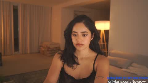 Snapshot of n_o_v_a chatting on 03.07.25 Nova online show from 03.07.25