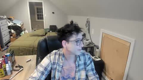 a Ordinary Boy online show from 01.15.26