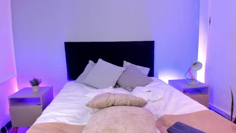 AMY online show from 11.26.25