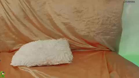 naamah_b online show from 03.14.26