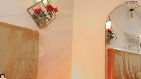 naamah_b online show from 04.14.26