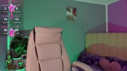 Snapshot of naath_ chatting on 11.10.25 anny online show from 11.10.25