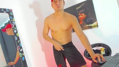 Snapshot of nachitolatin2 chatting on 03.04.25 Dear nacho online show from 03.04.25