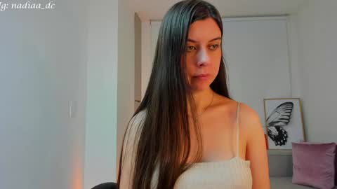 Nadia  INST Nadiaa dc online show from 01.04.25