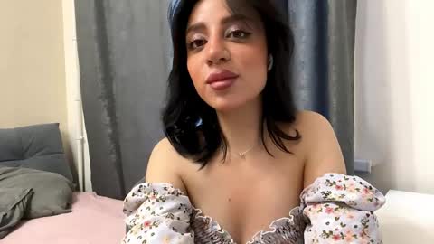 Leya online show from 04.26.26