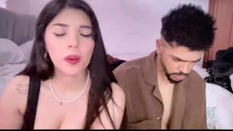 naduu__xx online show from 02.15.25
