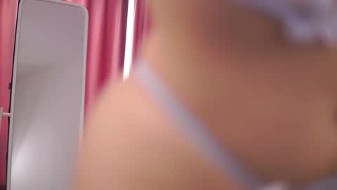 Snapshot of nadyablue chatting on 02.11.26 Nadia online show from 02.11.26