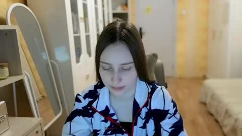 naebina online show from 12.02.25