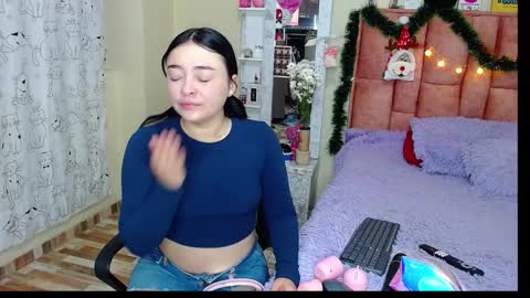 nahia cute     only   online show from 12.14.24