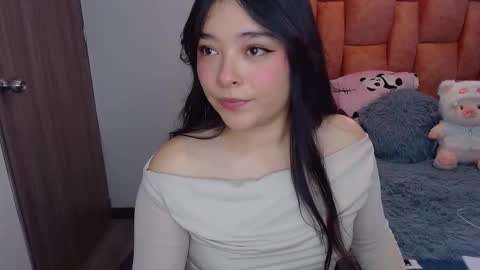 nahia cute     only   online show from 02.17.26