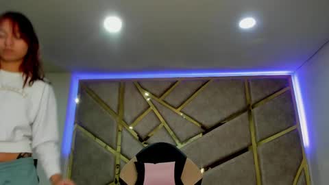  Valeria  online show from 02.20.25