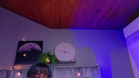  VICTORIA  online show from 10.17.25