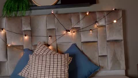  VICTORIA  online show from 03.03.26