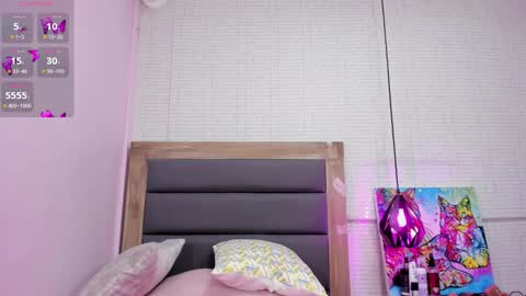 Snapshot of nahomirosse chatting on 09.27.25 SHELBY online show from 09.27.25